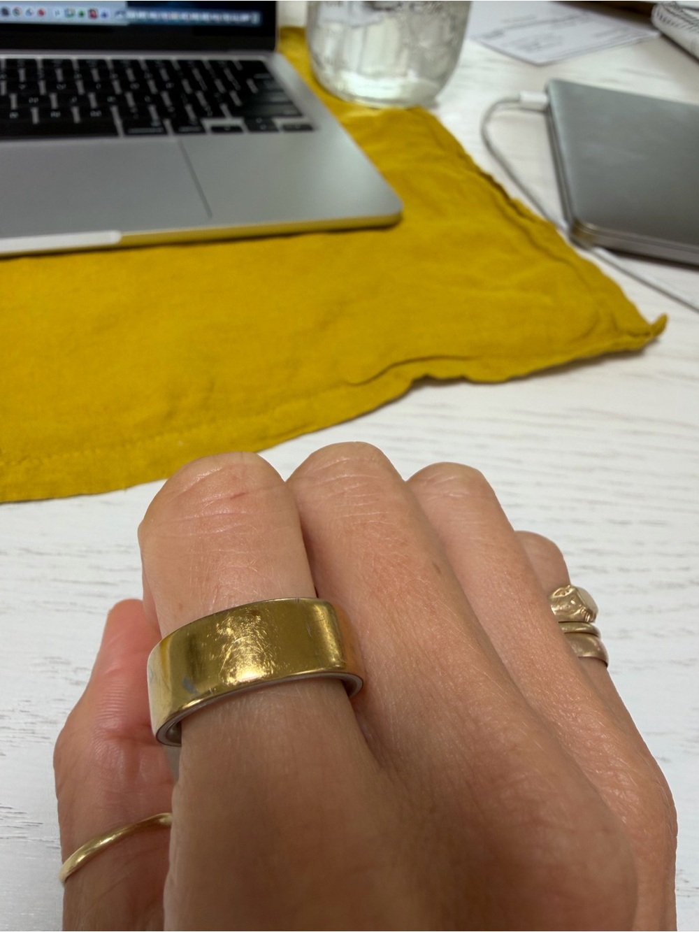 Gold-Tone Oura ring size 7 with charger. Generation 4. Only 6 months old.